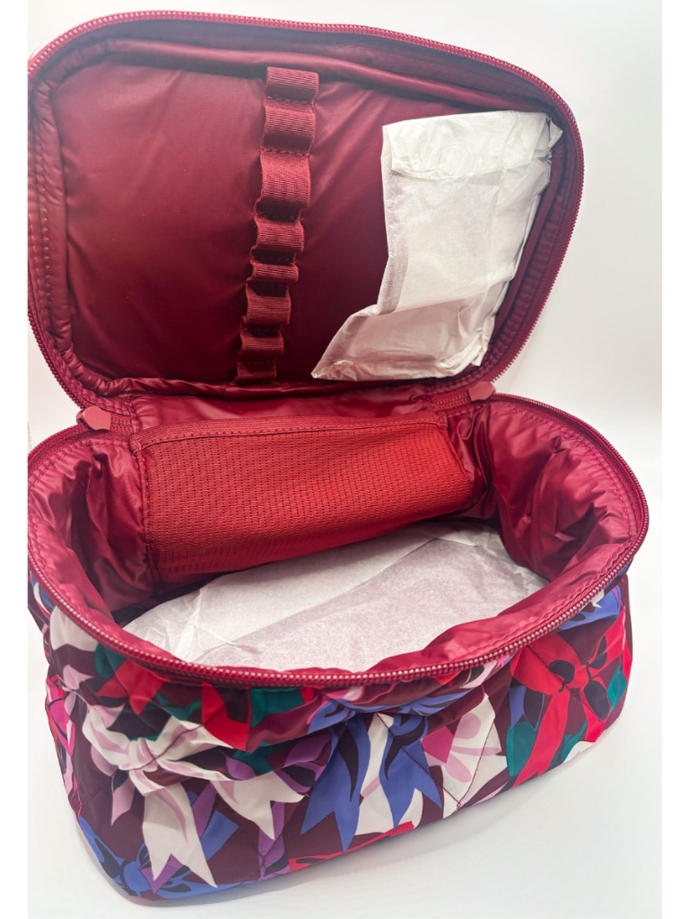 NWT Vera Bradley Essential Large Brush Up Cosmetic- ultralight - Picture 5 of 5